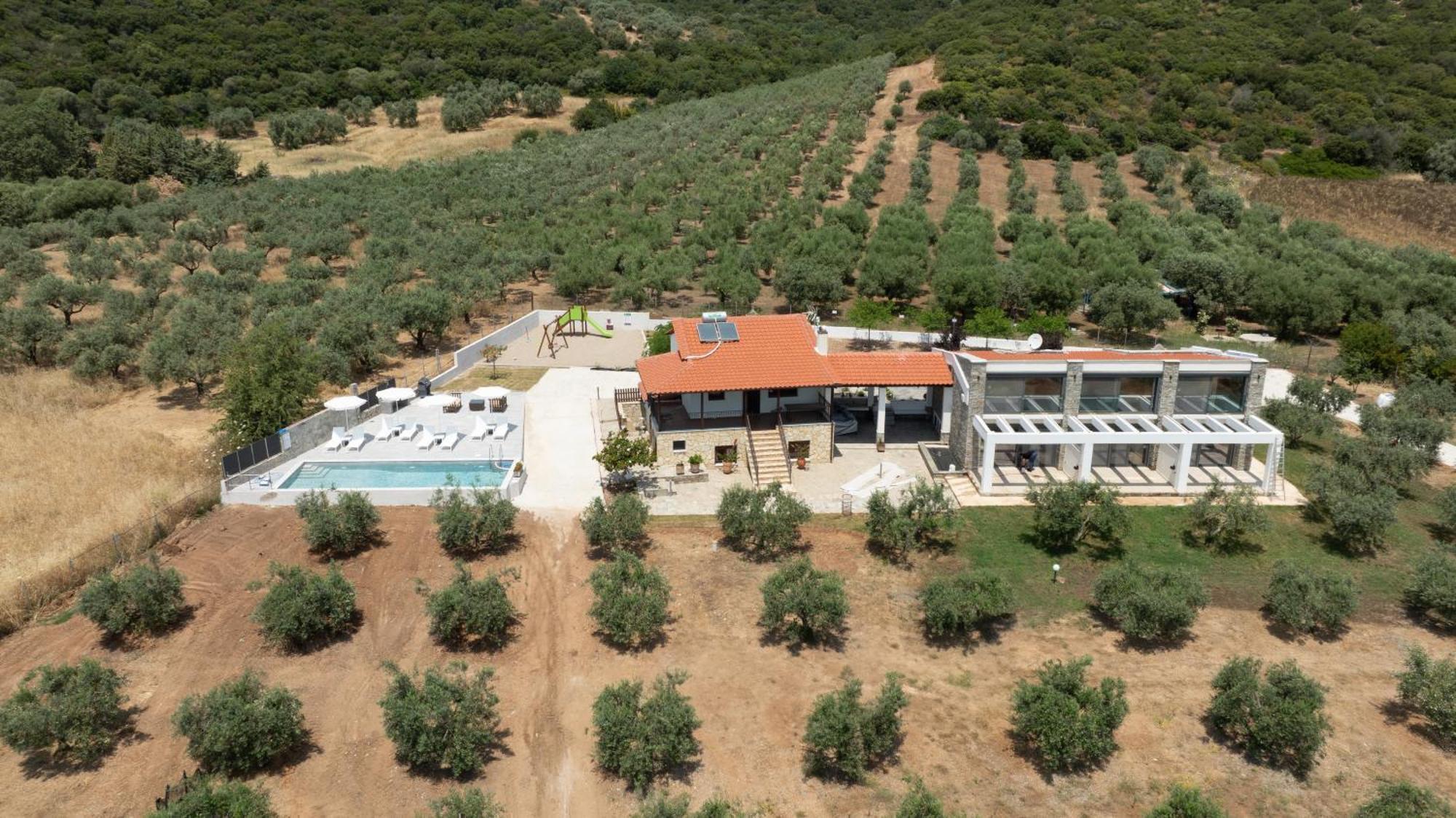Ferienhaus Casa Del Olivar Develíkia